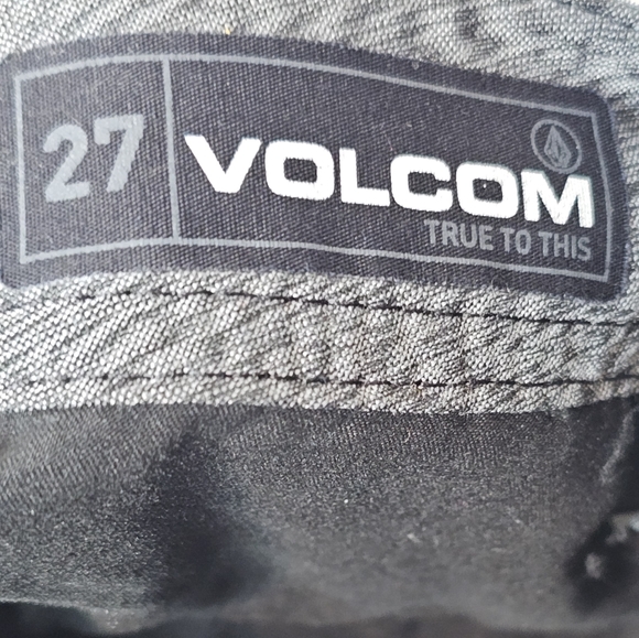 Volcom Gray Flat Front Shorts Size 27 - Picture 9 of 13